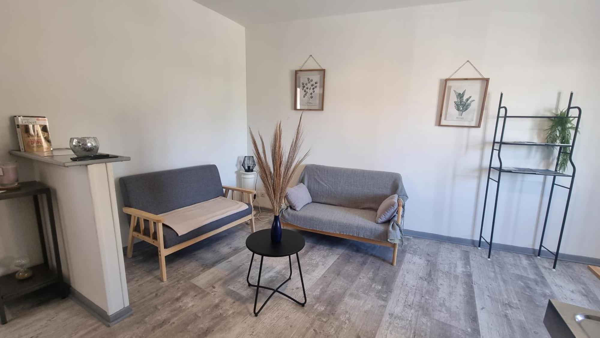 Apt 2 Pieces Cosy Le Rimbaud ชาร์เลอวิลล์-เมซิแยร์ ภายนอก รูปภาพ